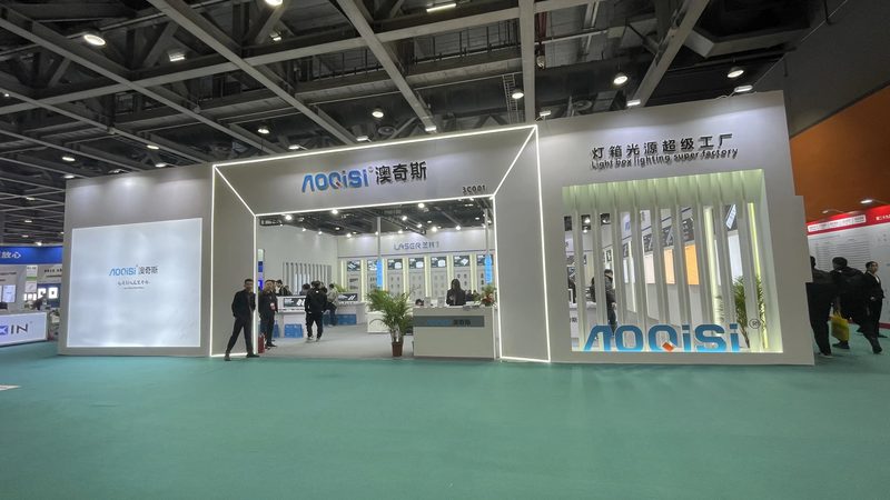 合理的排版布局可以让报价单模板更具吸引力。以下是一些建议：